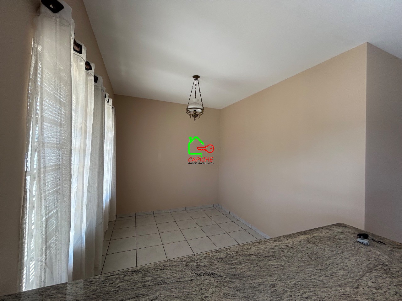 Casa para alugar com 3 quartos, 133m² - Foto 11