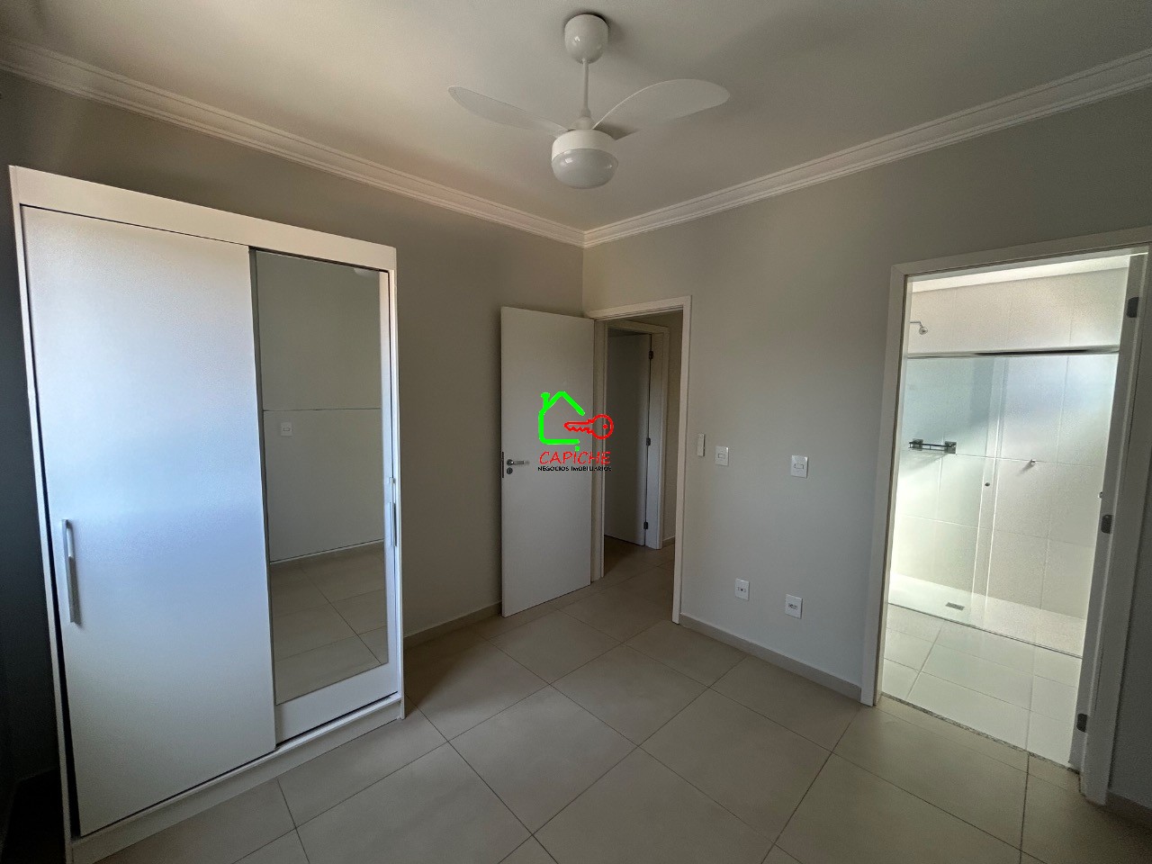Apartamento para alugar com 3 quartos, 115m² - Foto 14