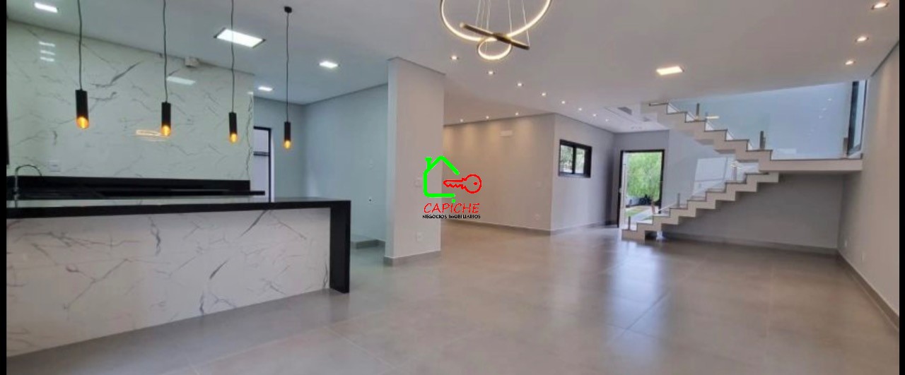 Casa de Condomínio à venda com 3 quartos, 250m² - Foto 2