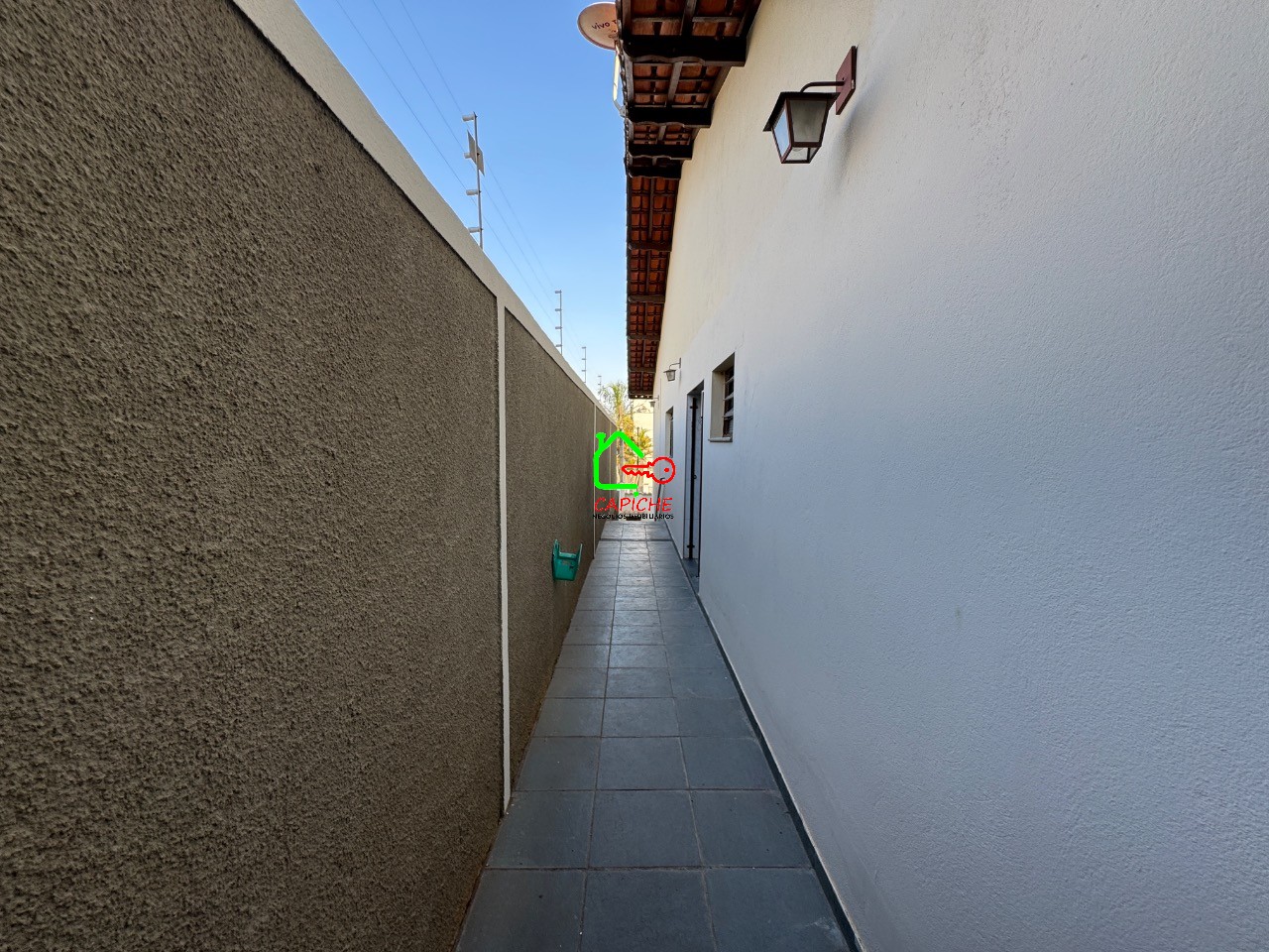 Casa à venda e aluguel com 3 quartos, 260m² - Foto 23