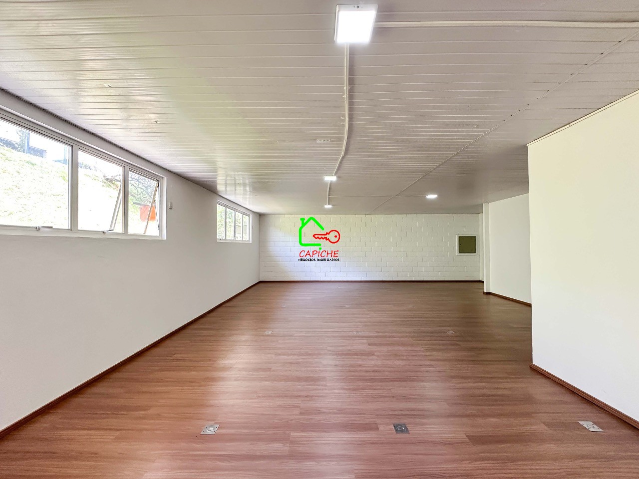 Depósito-Galpão-Armazém para alugar, 1400m² - Foto 12