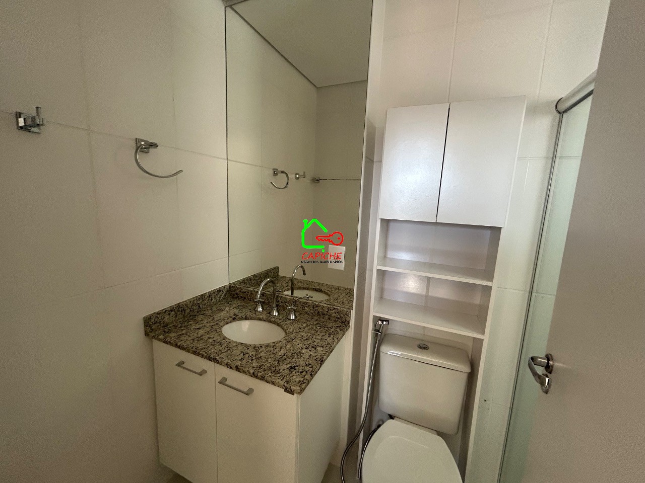 Apartamento para alugar com 3 quartos, 115m² - Foto 10