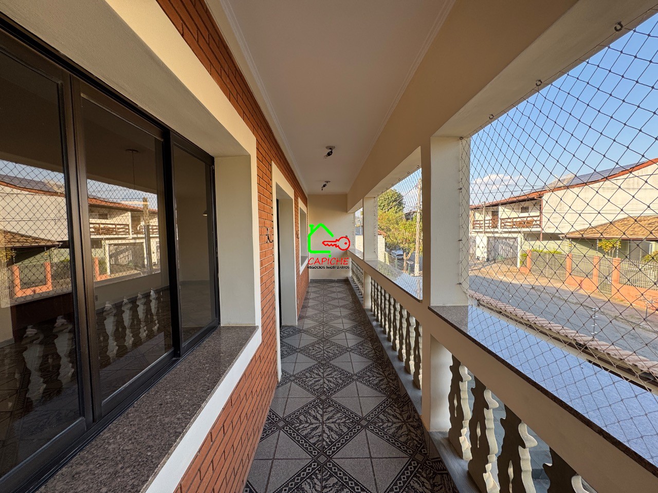 Casa à venda e aluguel com 3 quartos, 260m² - Foto 9