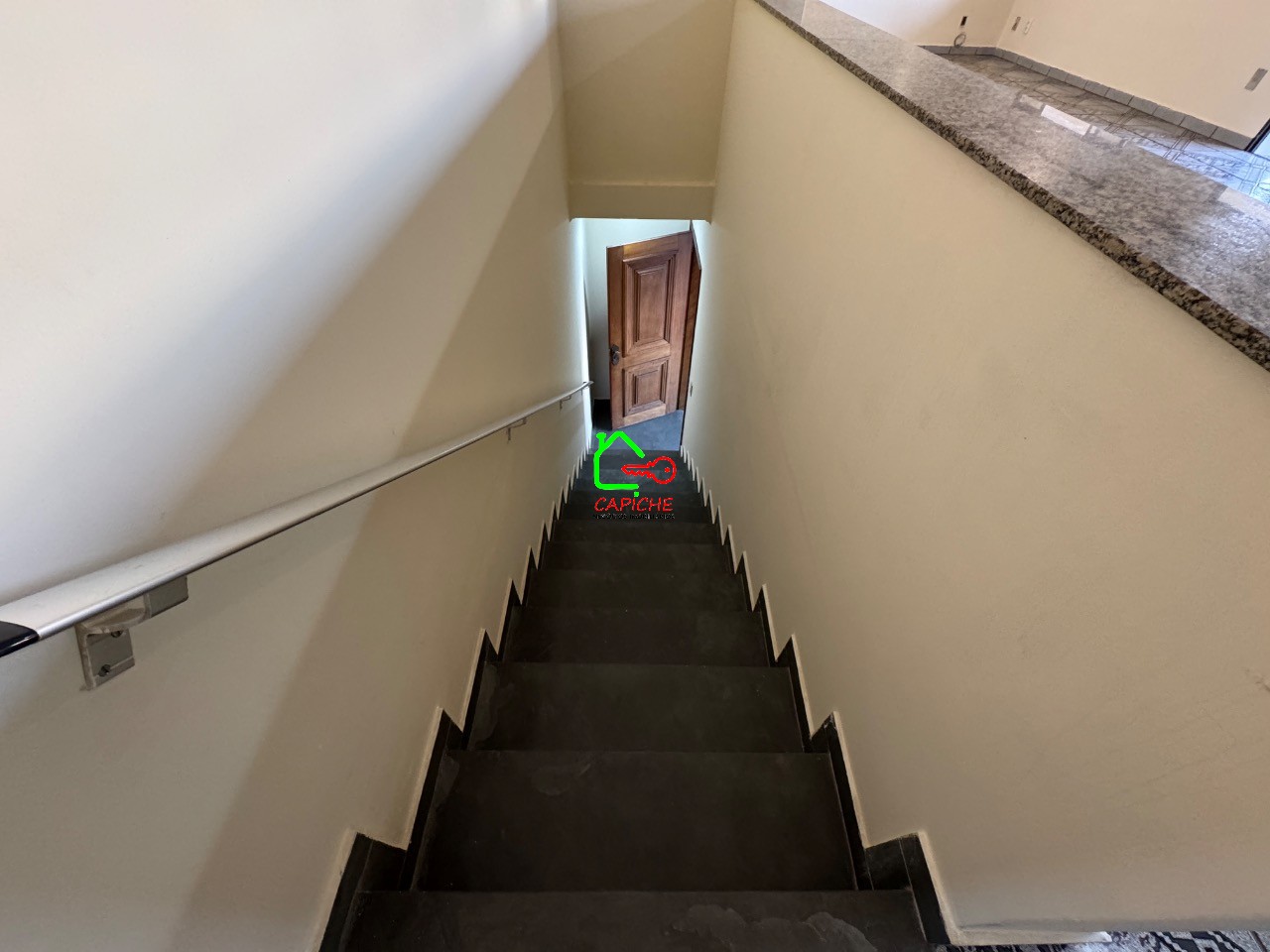 Casa à venda e aluguel com 3 quartos, 260m² - Foto 6