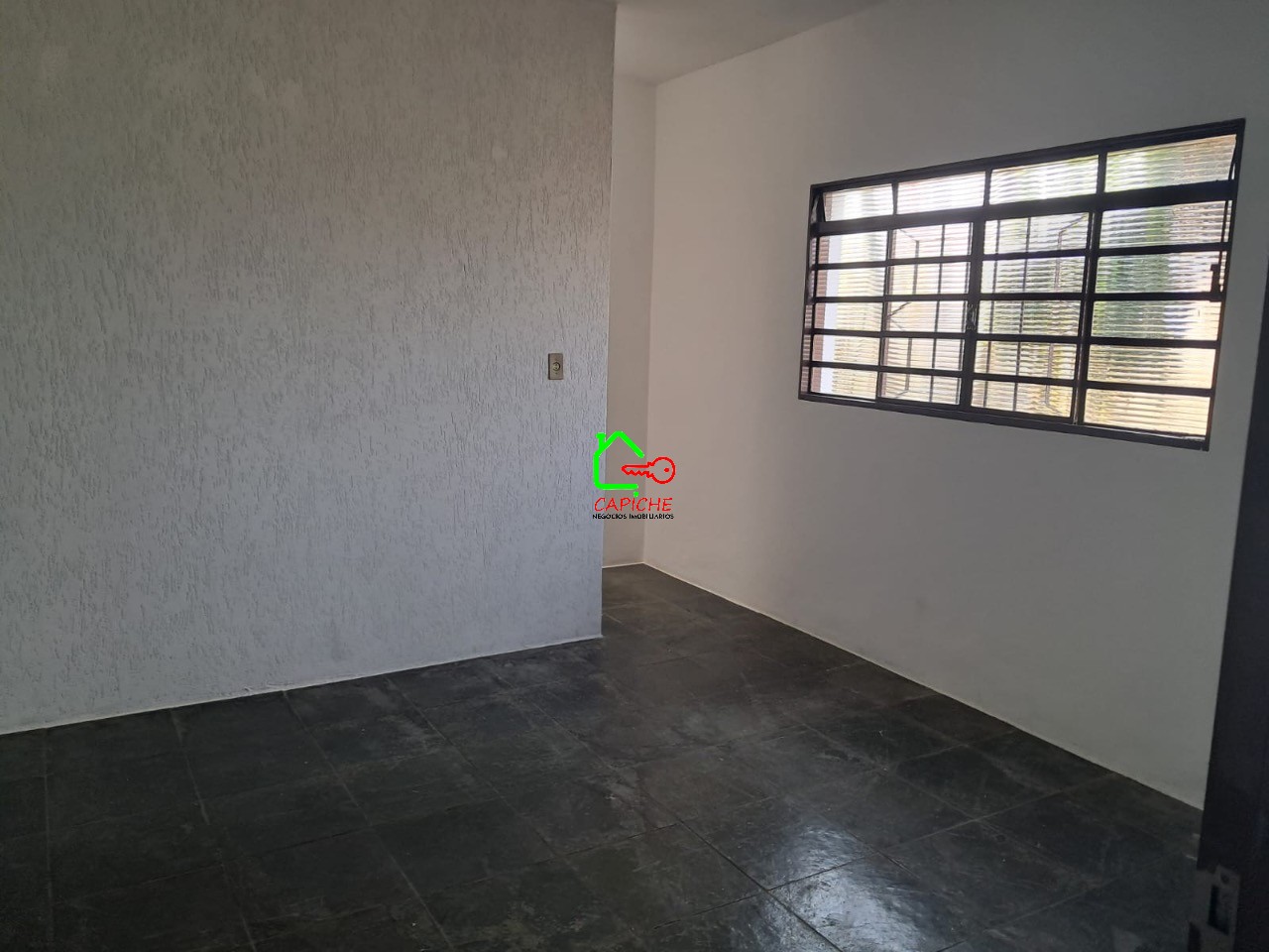Casa para alugar com 3 quartos, 393m² - Foto 4