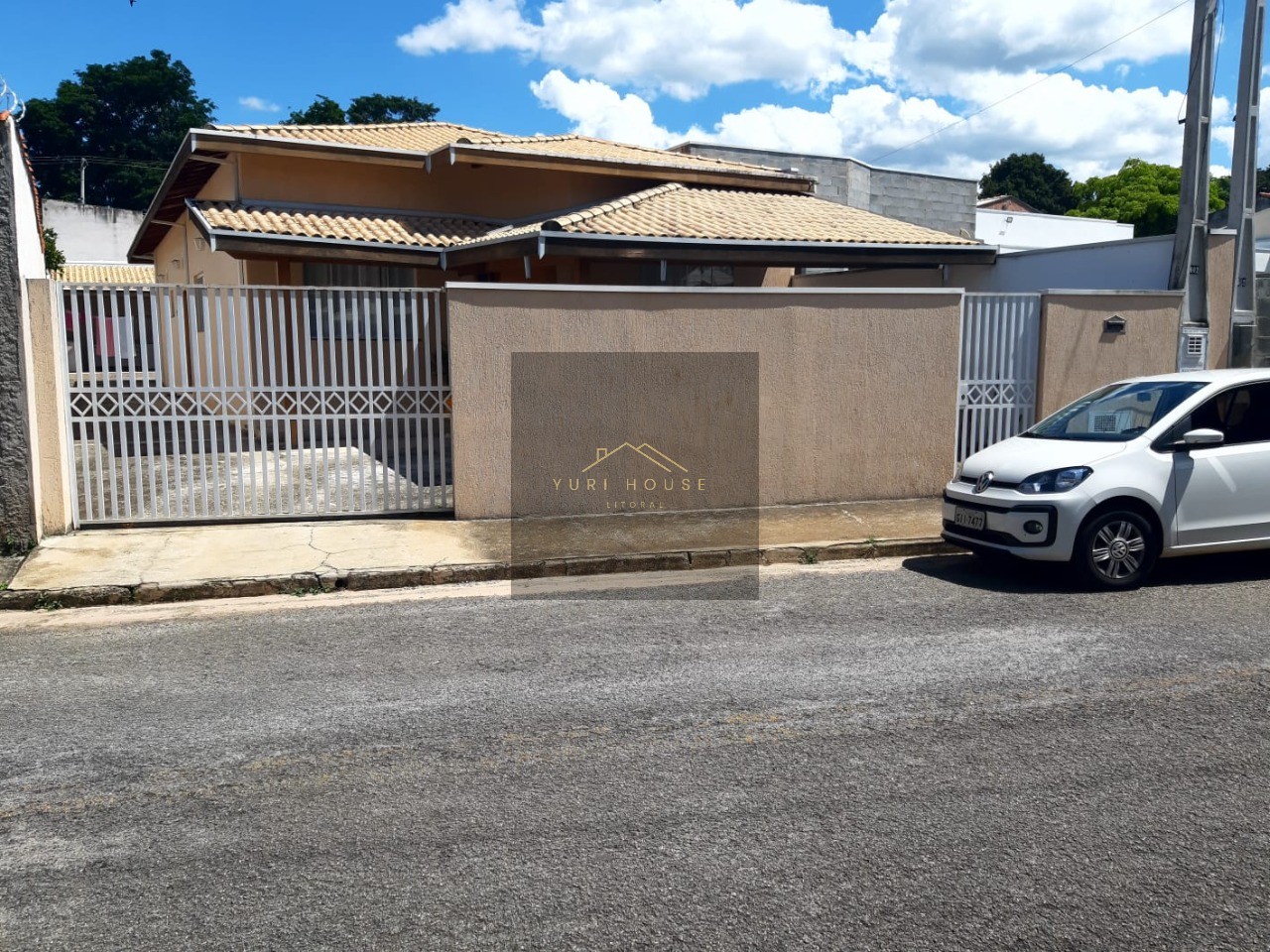 Casa, 3 quartos, 300 m² - Foto 1