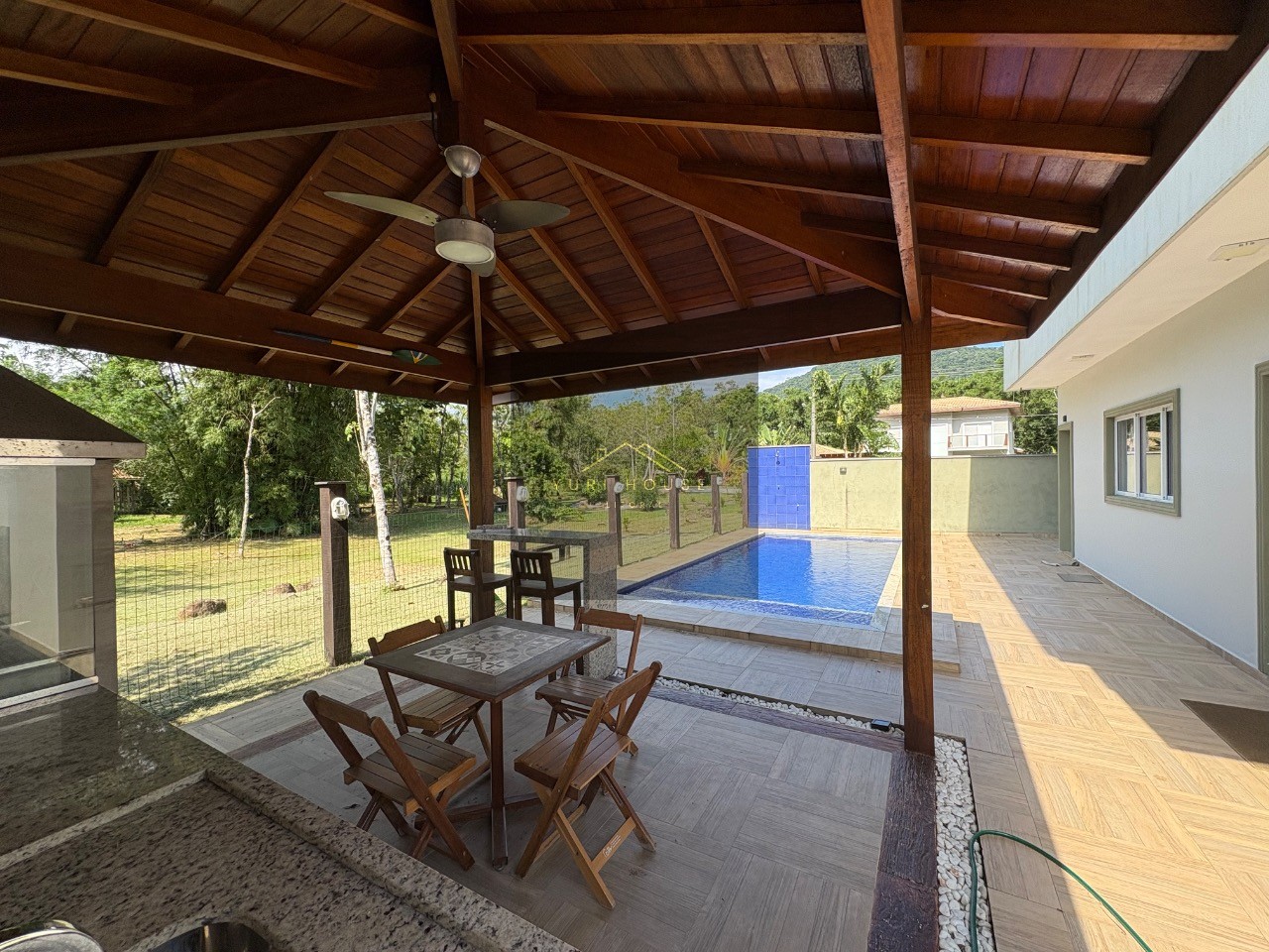 Casa, 6 quartos, 300 m² - Foto 9