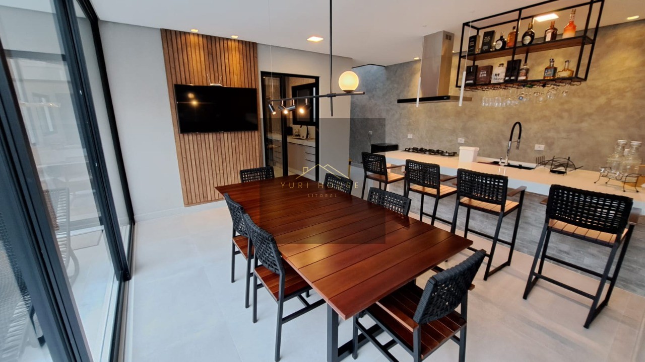Casa, 4 quartos, 269 m² - Foto 3