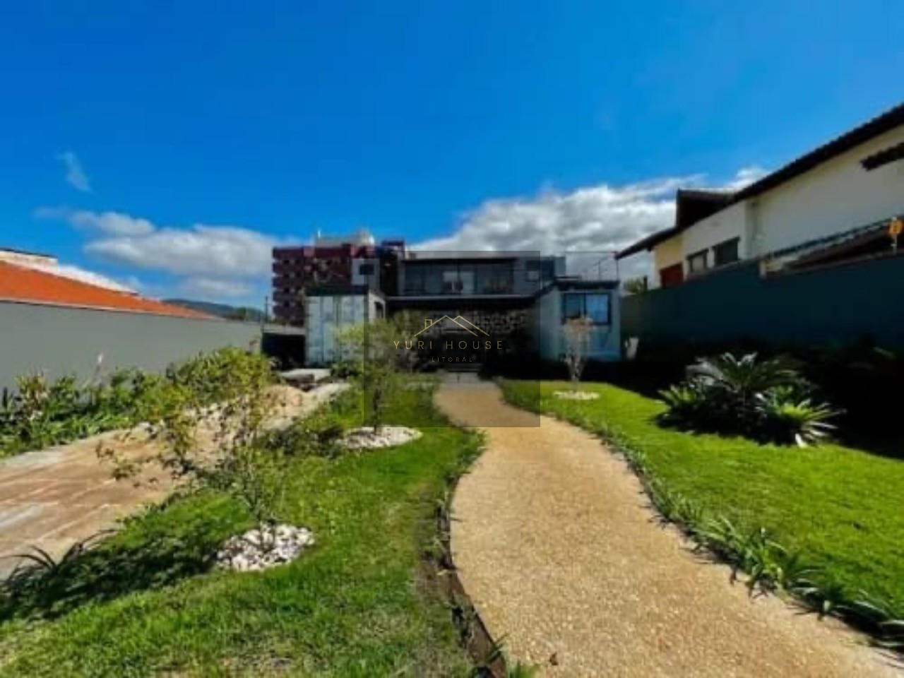 Casa, 3 quartos, 200 m² - Foto 1