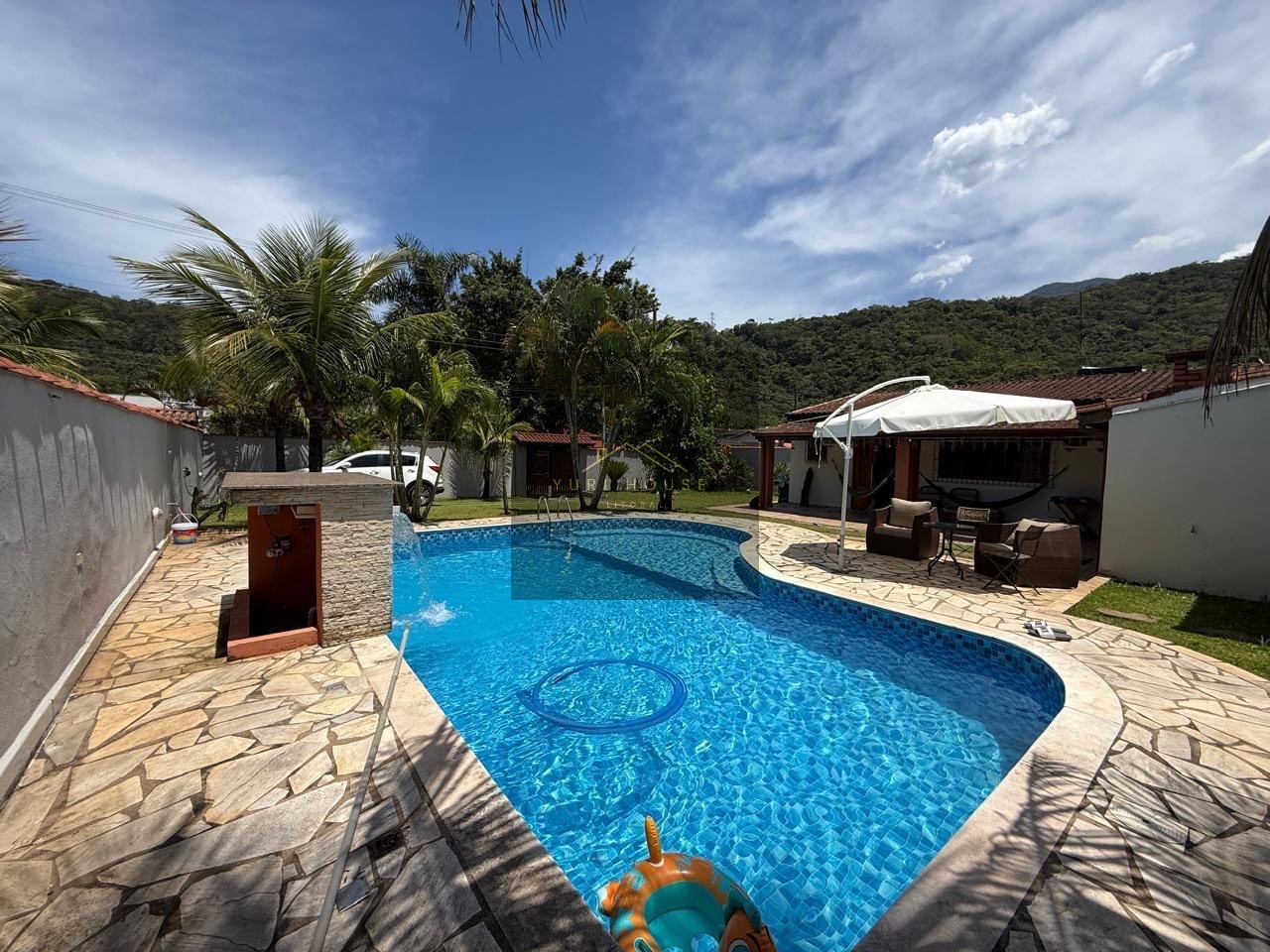 Casa, 2 quartos, 500 m² - Foto 1