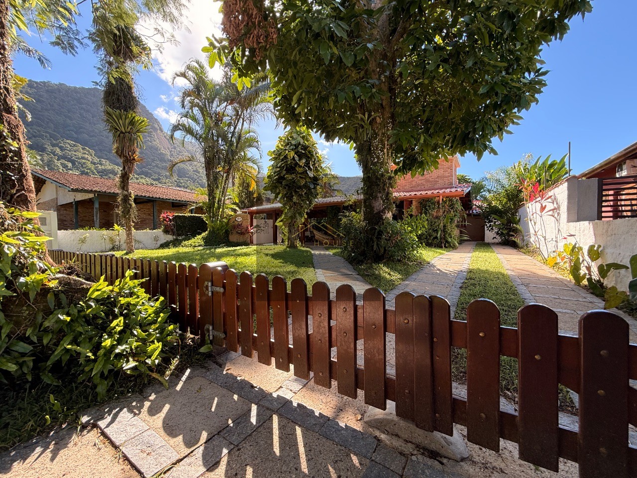 Casa, 4 quartos, 200 m² - Foto 3