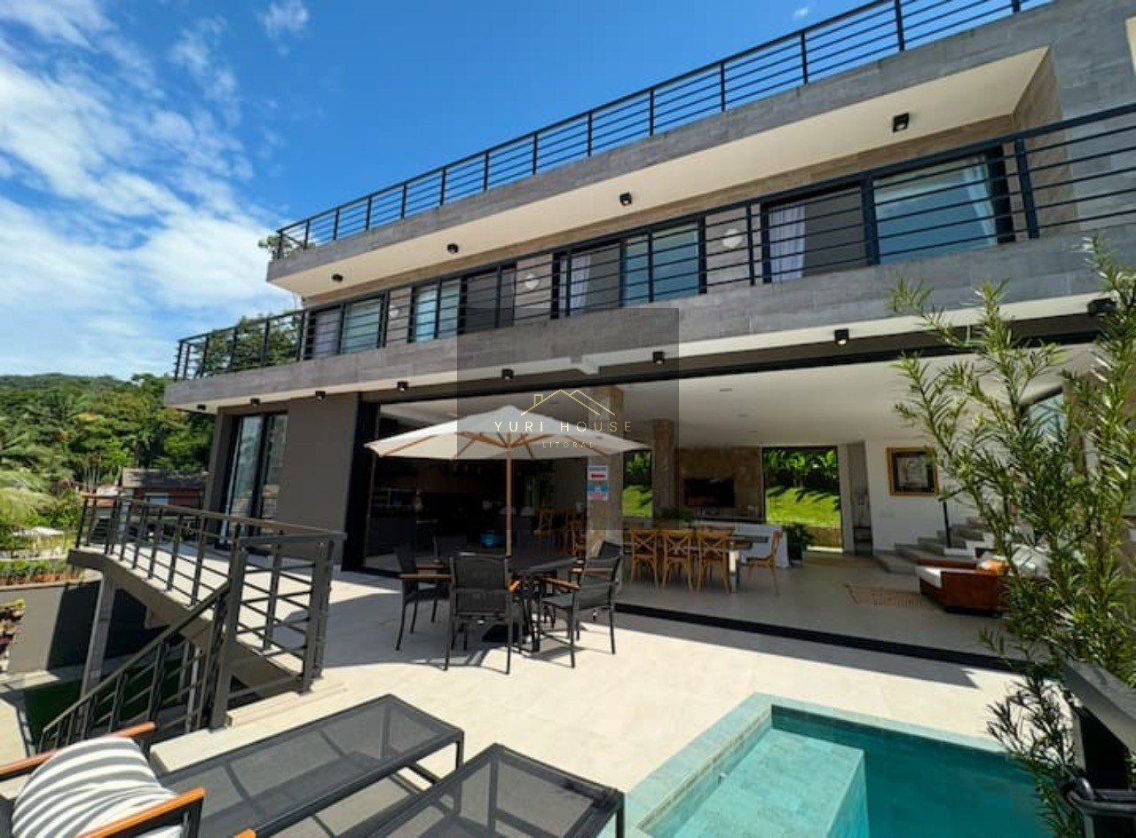 Casa, 5 quartos, 273 m² - Foto 1