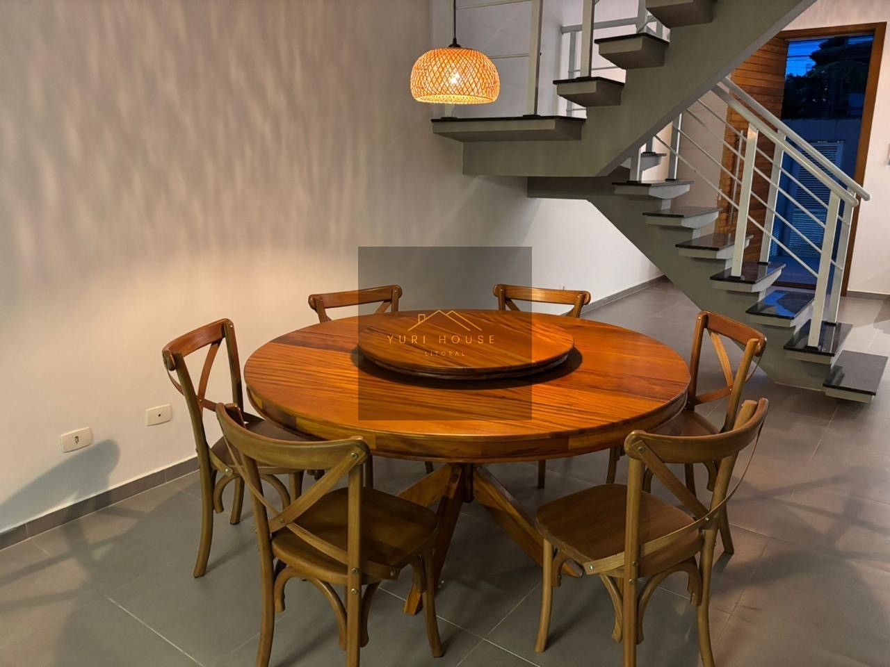 Casa, 4 quartos, 180 m² - Foto 1