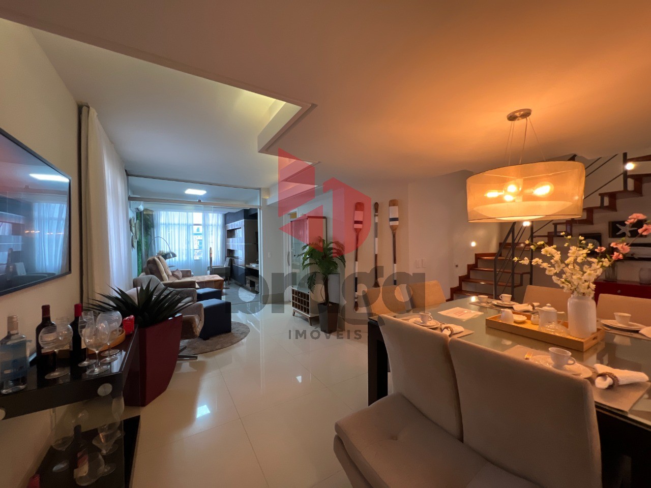 Cobertura, 3 quartos, 300 m² - Foto 1