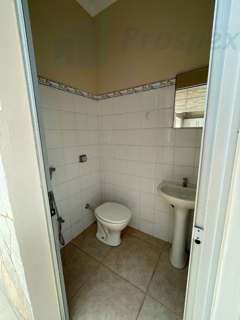 Imperdível! Casa à venda em Catanduva-SP, Parque Glória III: 3 quartos, 1 suíte, 2 vagas de garagem, 220m². - foto 18