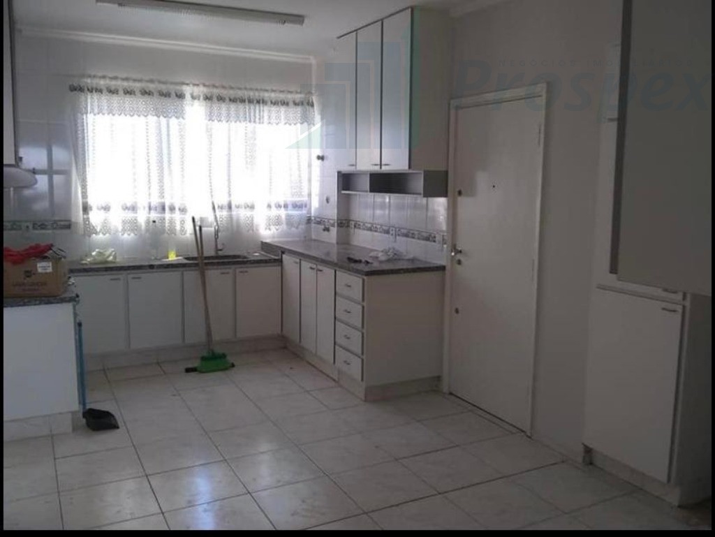 Apartamento à venda com 3 quartos, 220m² - Foto 6