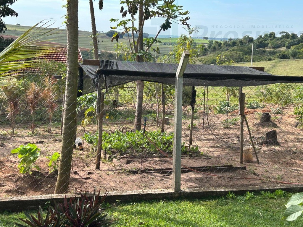 Oportunidade Única: Sítio à venda em Balbinos-SP, com 14,36 alqueires de área no bairro X. Confira já!