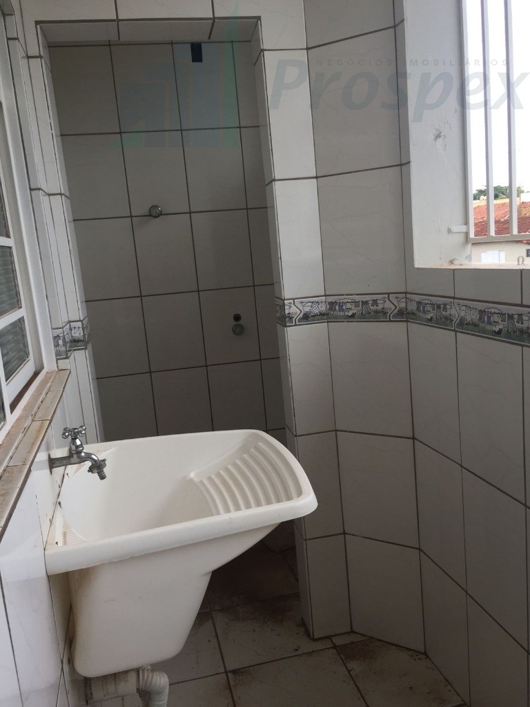 Apartamento à venda com 3 quartos, 94m² - Foto 8