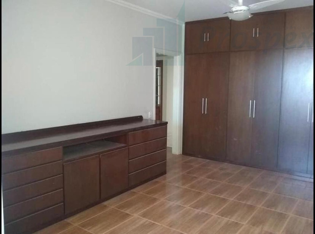 Apartamento à venda com 3 quartos, 220m² - Foto 3