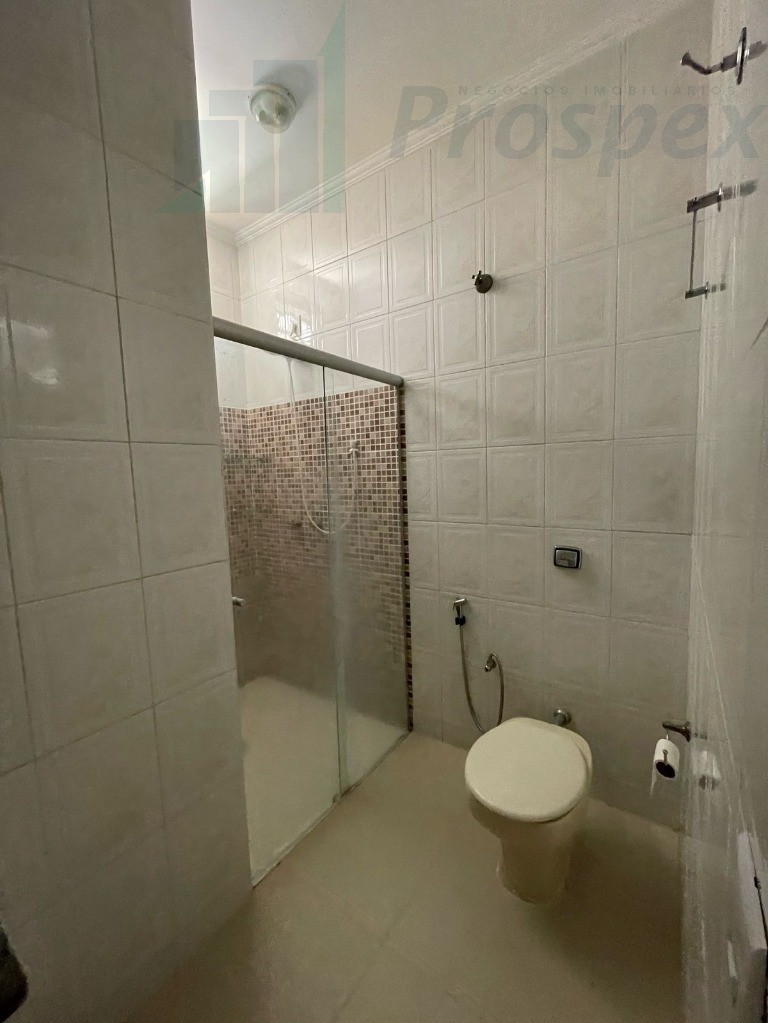 Imperdível! Casa à venda em Catanduva-SP, Parque Glória III: 3 quartos, 1 suíte, 2 vagas de garagem, 220m². - foto 16