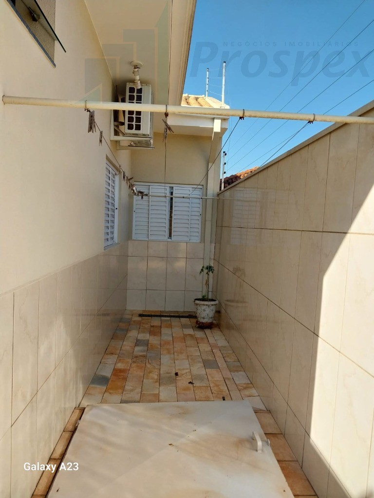 Casa à venda com 3 quartos - Foto 15