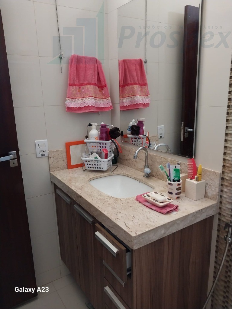 Casa à venda com 3 quartos - Foto 12