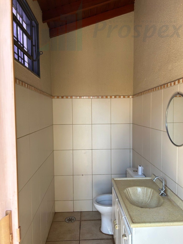 Imperdível: Casa à venda em Catanduva-SP, Parque Iracema, 4 quartos, 4 suítes, 292,95m² de área!
