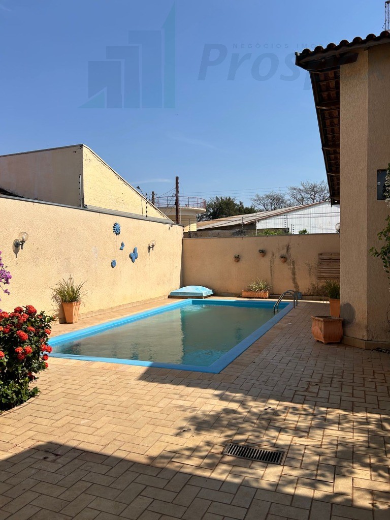 Casa, 4 quartos - Foto 1