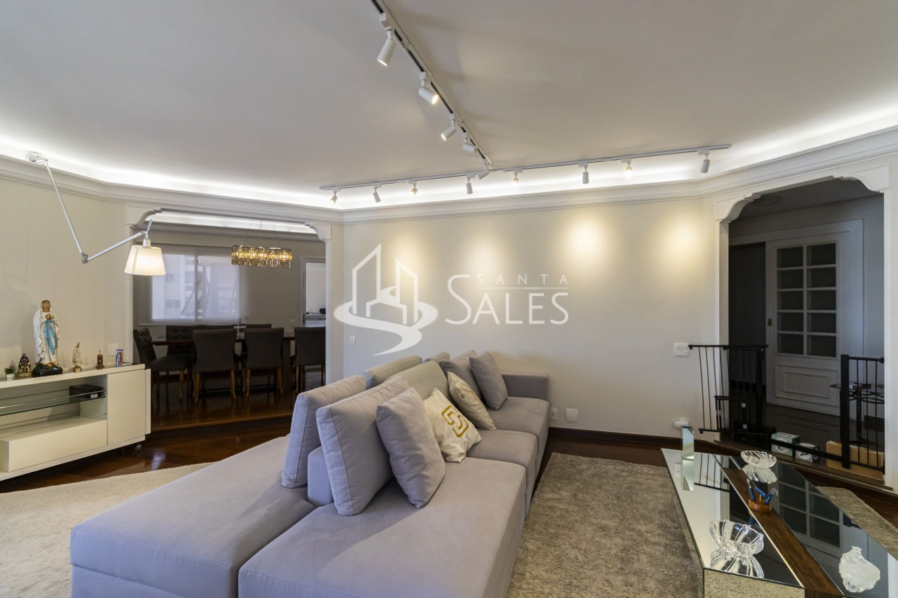 Apartamento para alugar com 4 quartos, 227m² - Foto 2