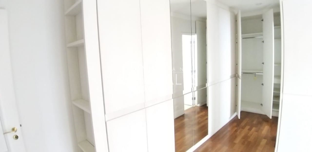 Apartamento à venda com 4 quartos, 260m² - Foto 3