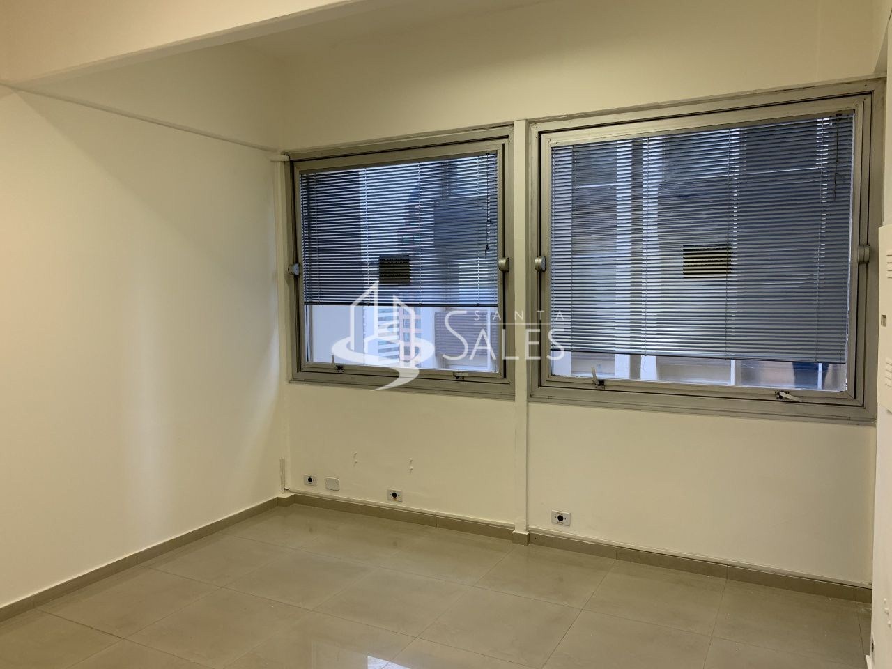 Sala-Conjunto, 415 m² - Foto 1