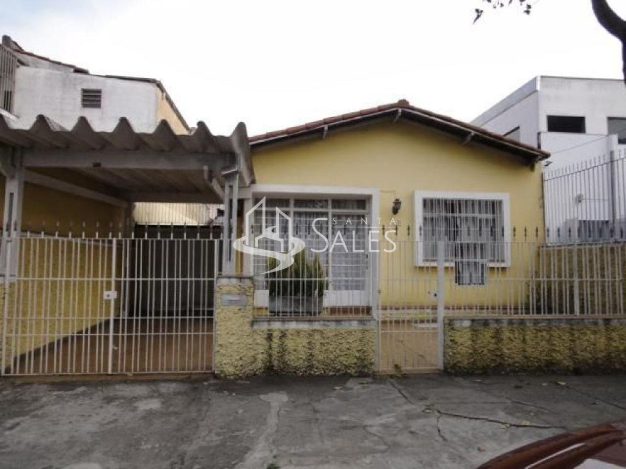 Prédio Inteiro à venda com 2 quartos, 250m² - Foto 1
