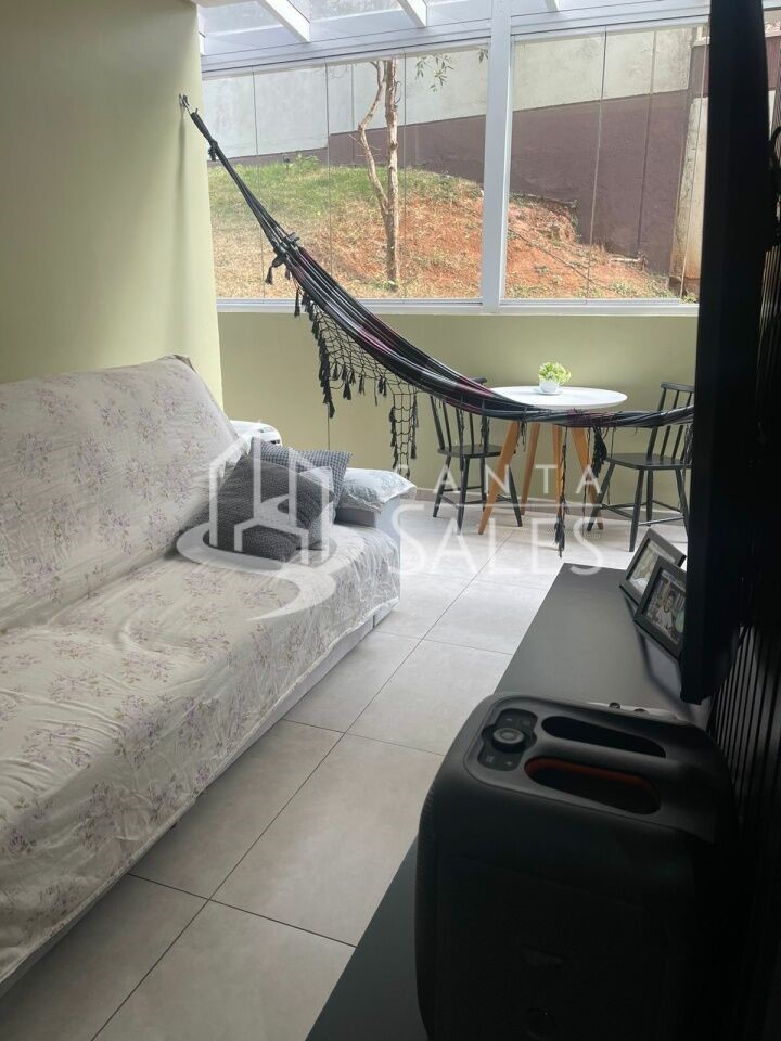 Apartamento à venda com 2 quartos, 70m² - Foto 11