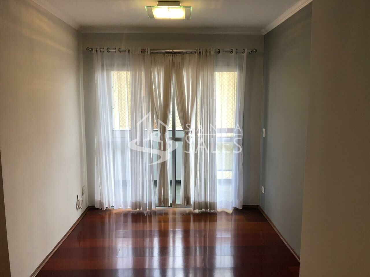 Apartamento à venda com 2 quartos, 60m² - Foto 2