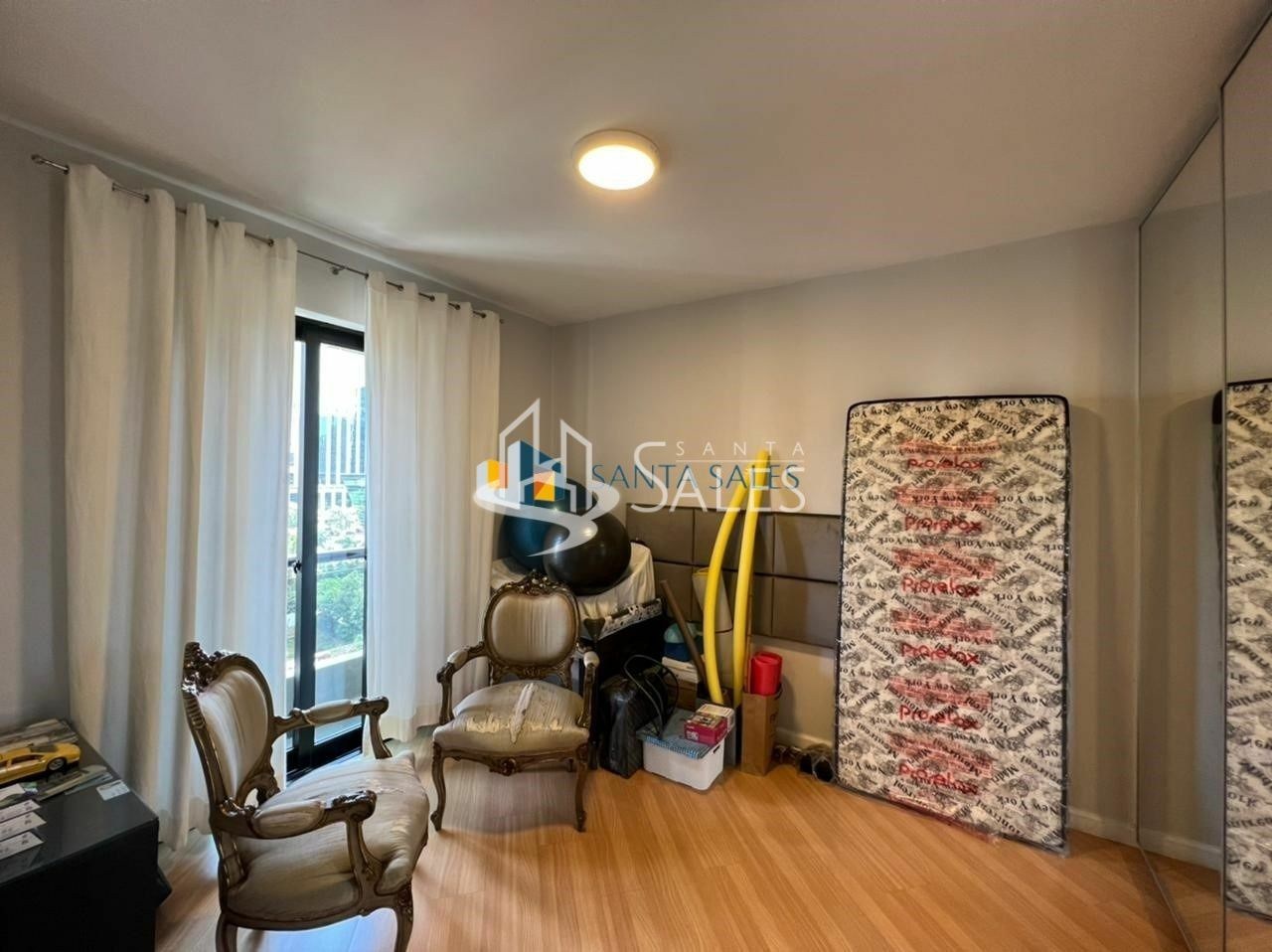 Apartamento para alugar com 4 quartos, 220m² - Foto 10