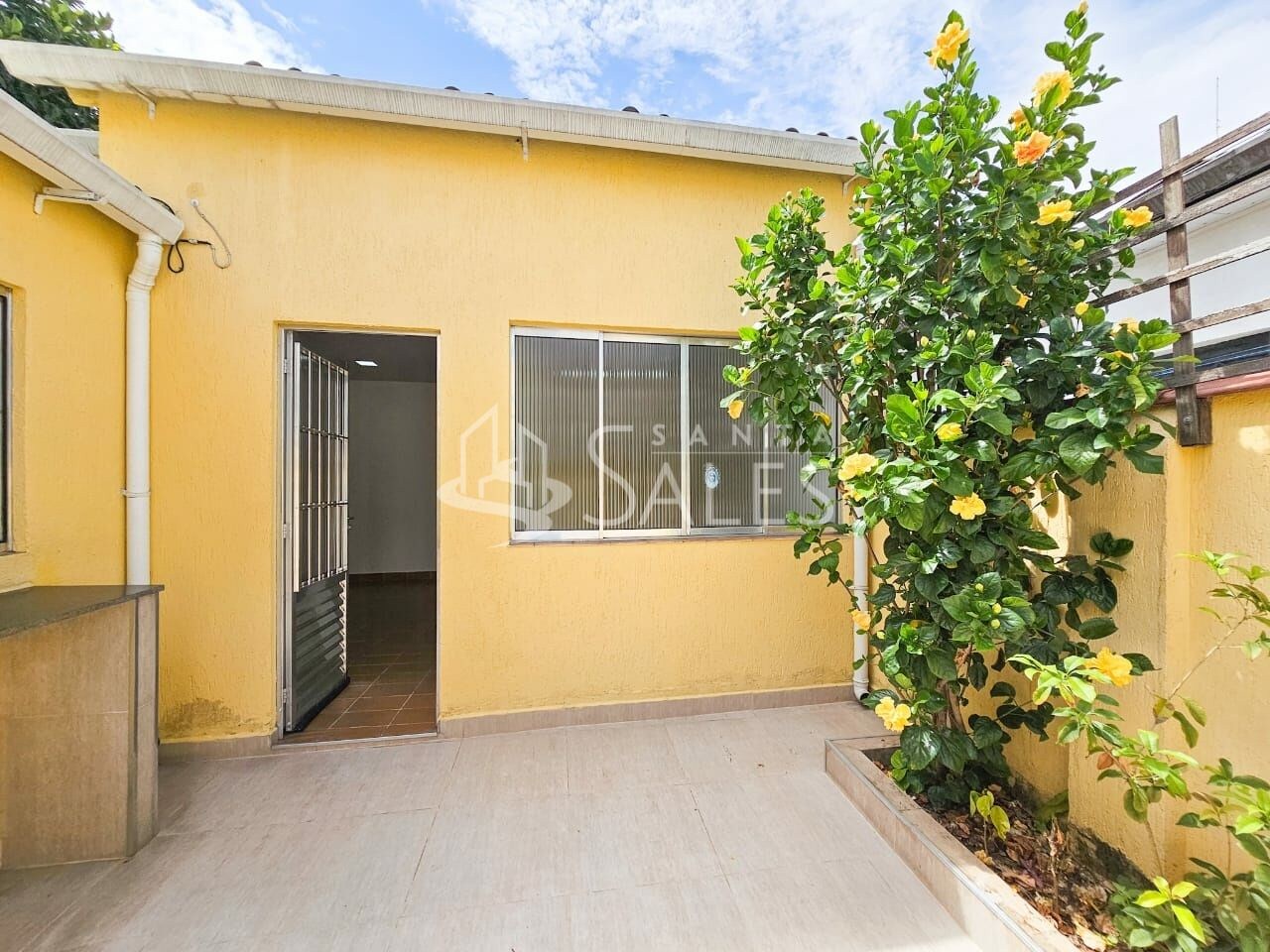 Casa à venda com 4 quartos, 200m² - Foto 29