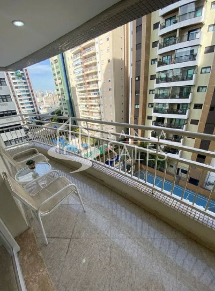 Apartamento à venda com 2 quartos, 72m² - Foto 4