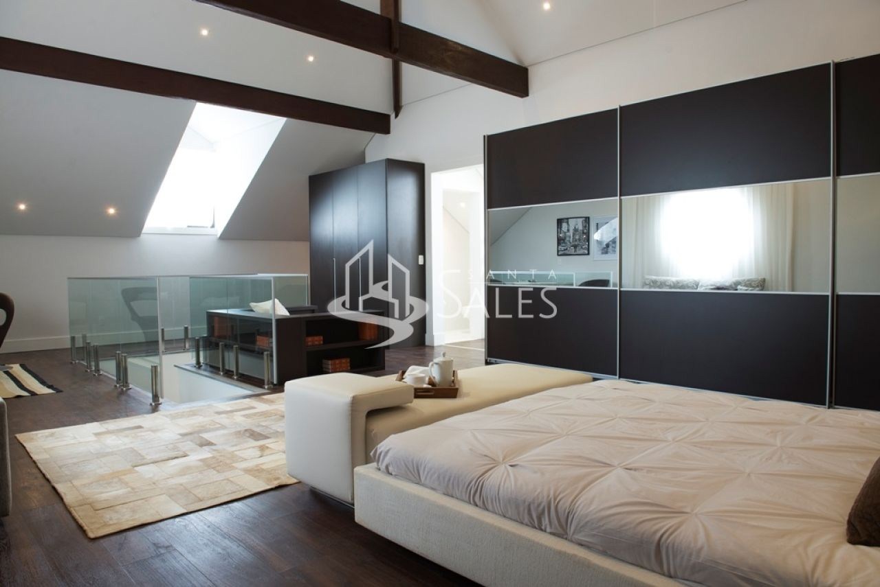 Sobrado, 3 quartos, 250 m² - Foto 1