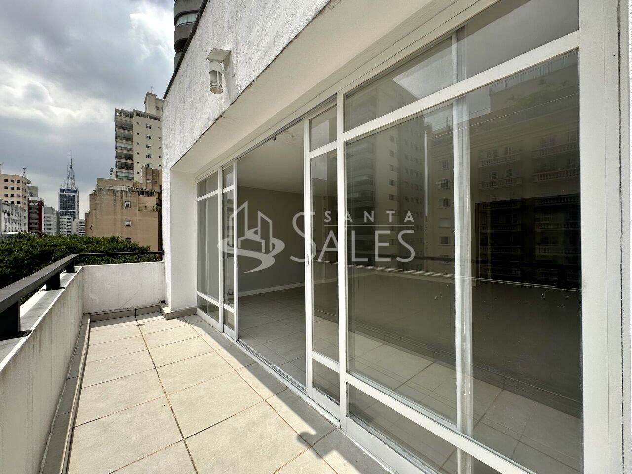 Apartamento para alugar com 3 quartos, 278m² - Foto 10
