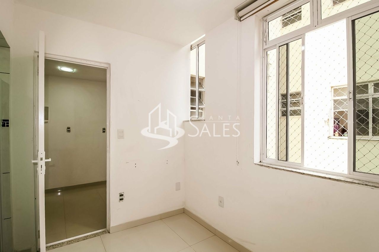 Apartamento à venda com 2 quartos, 77m² - Foto 28