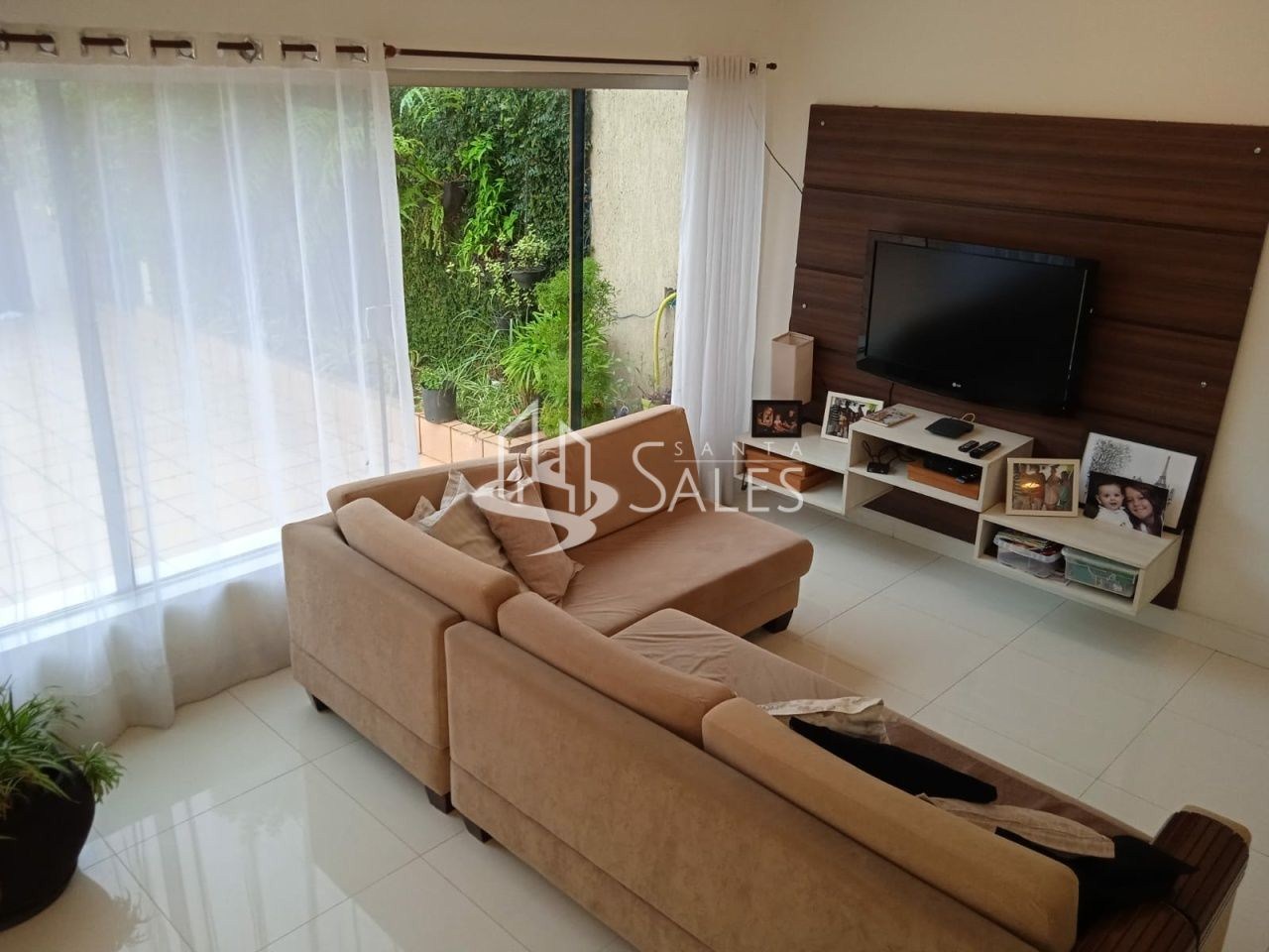 Sobrado, 3 quartos, 180 m² - Foto 1