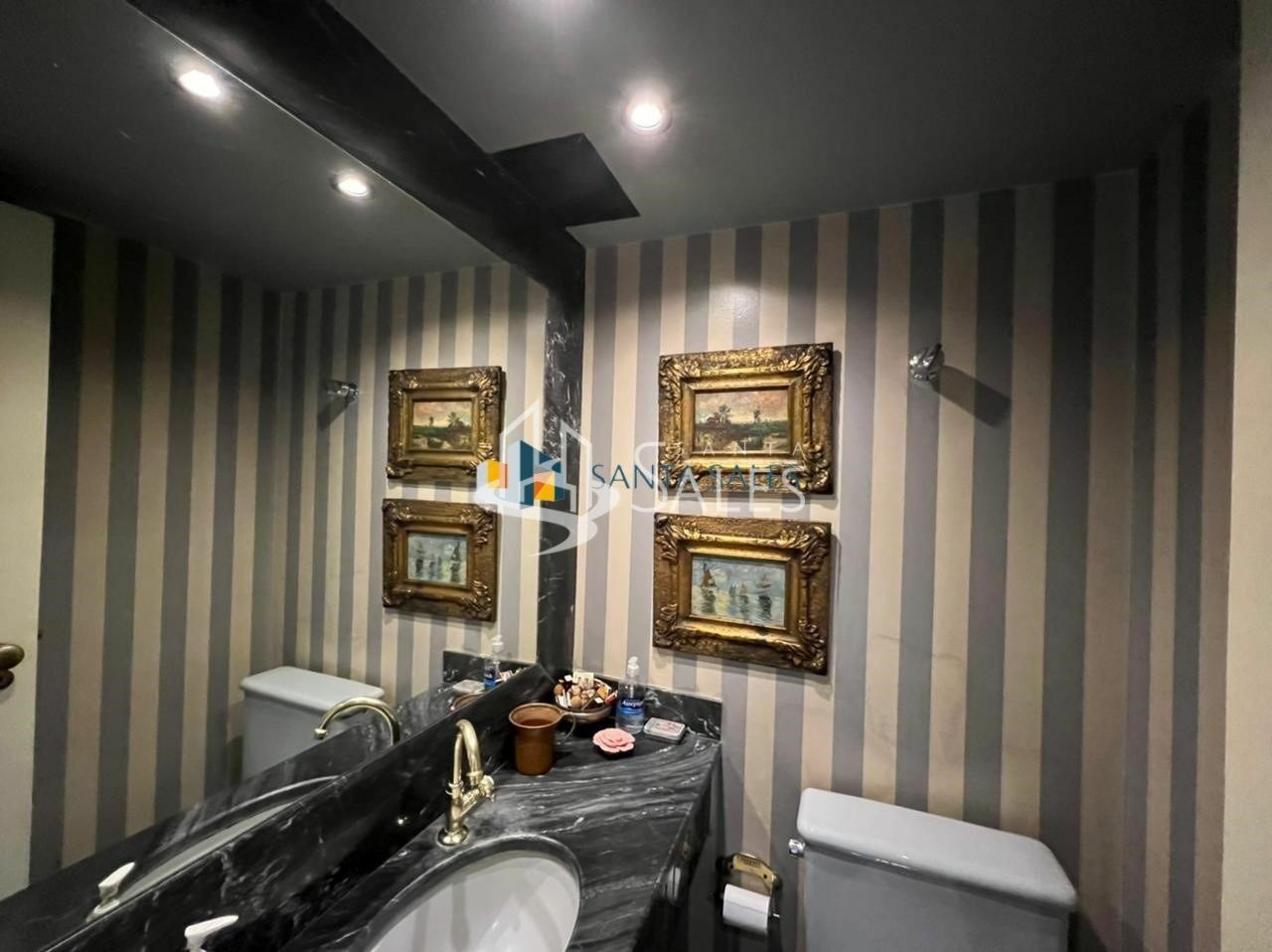 Apartamento para alugar com 4 quartos, 220m² - Foto 8
