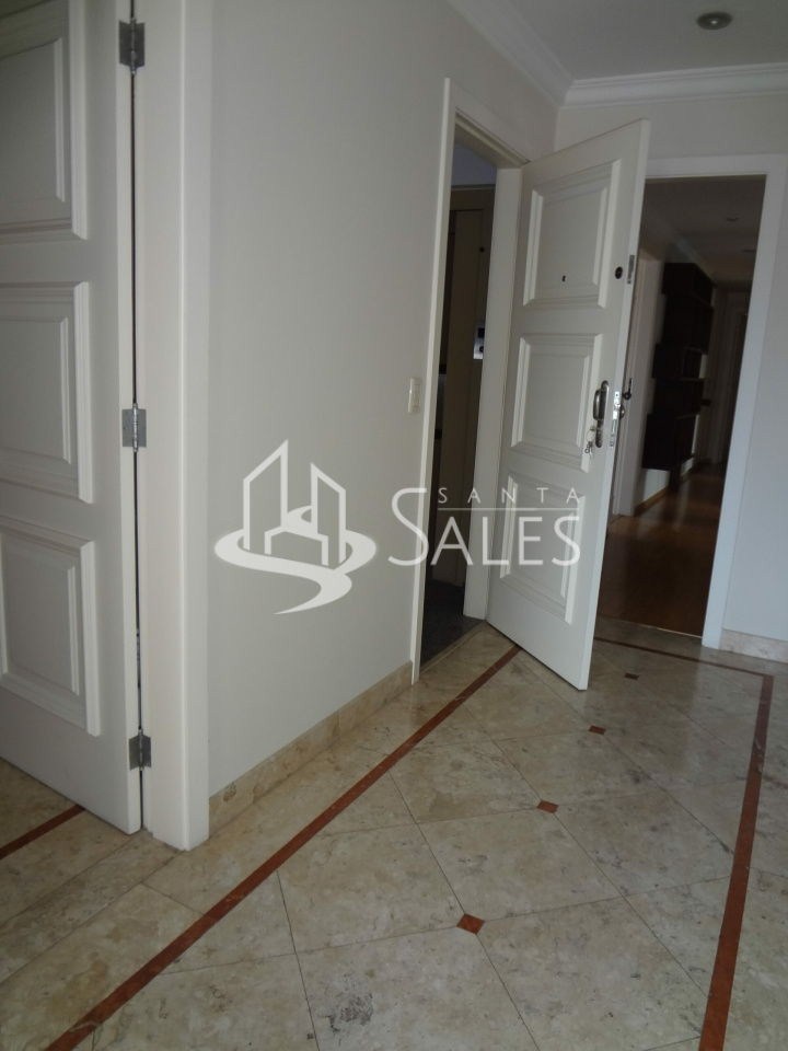 Apartamento para alugar com 4 quartos, 210m² - Foto 19