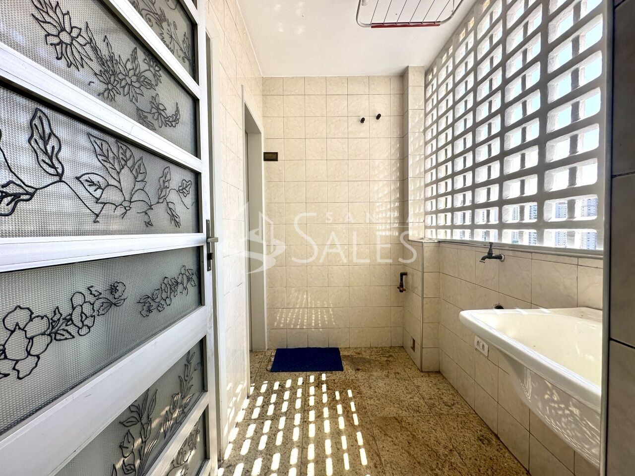 Apartamento à venda com 3 quartos, 96m² - Foto 9