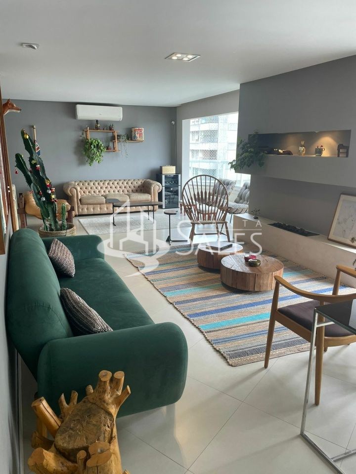 Apartamento, 4 quartos, 200 m² - Foto 1