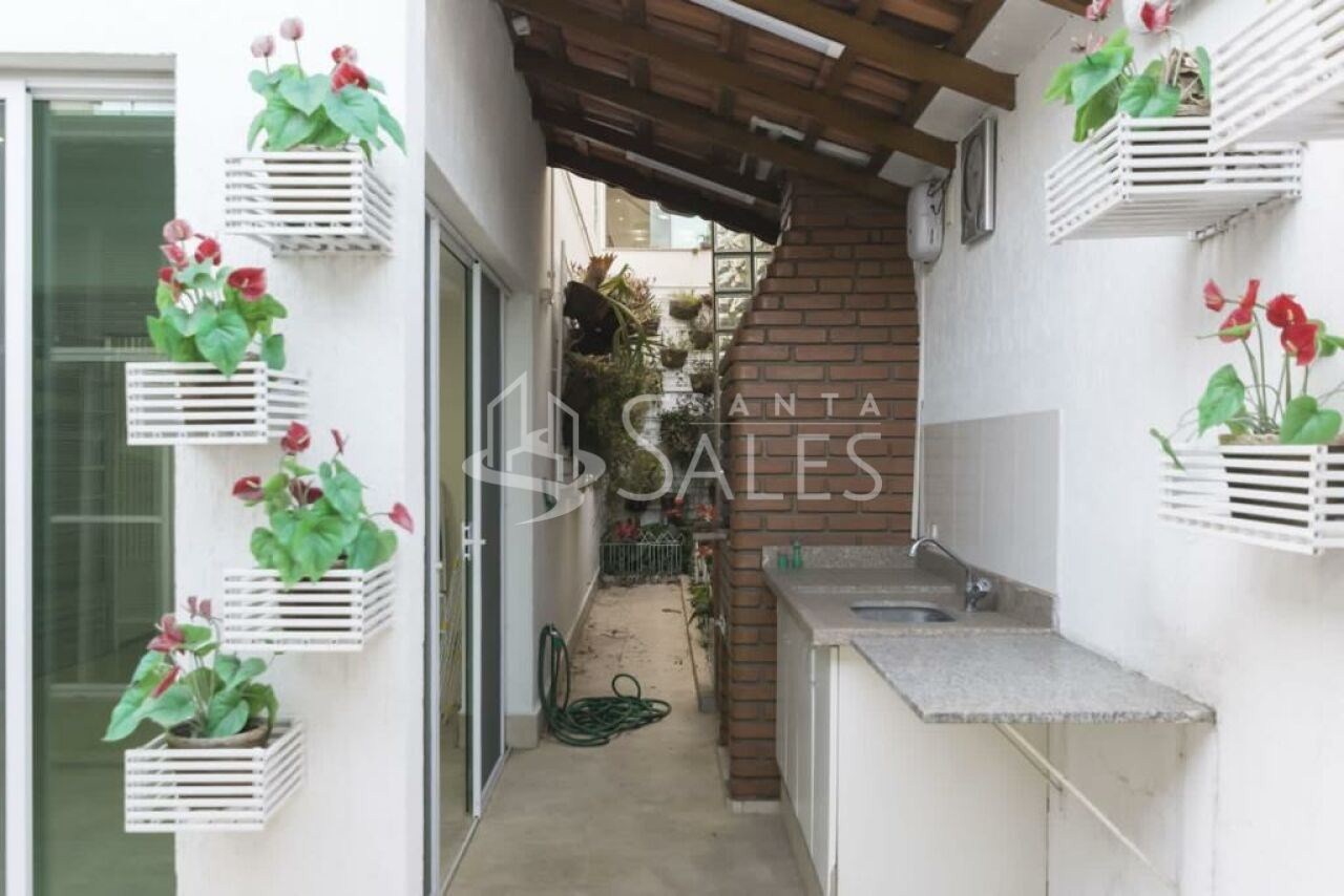 Casa à venda com 3 quartos, 270m² - Foto 4
