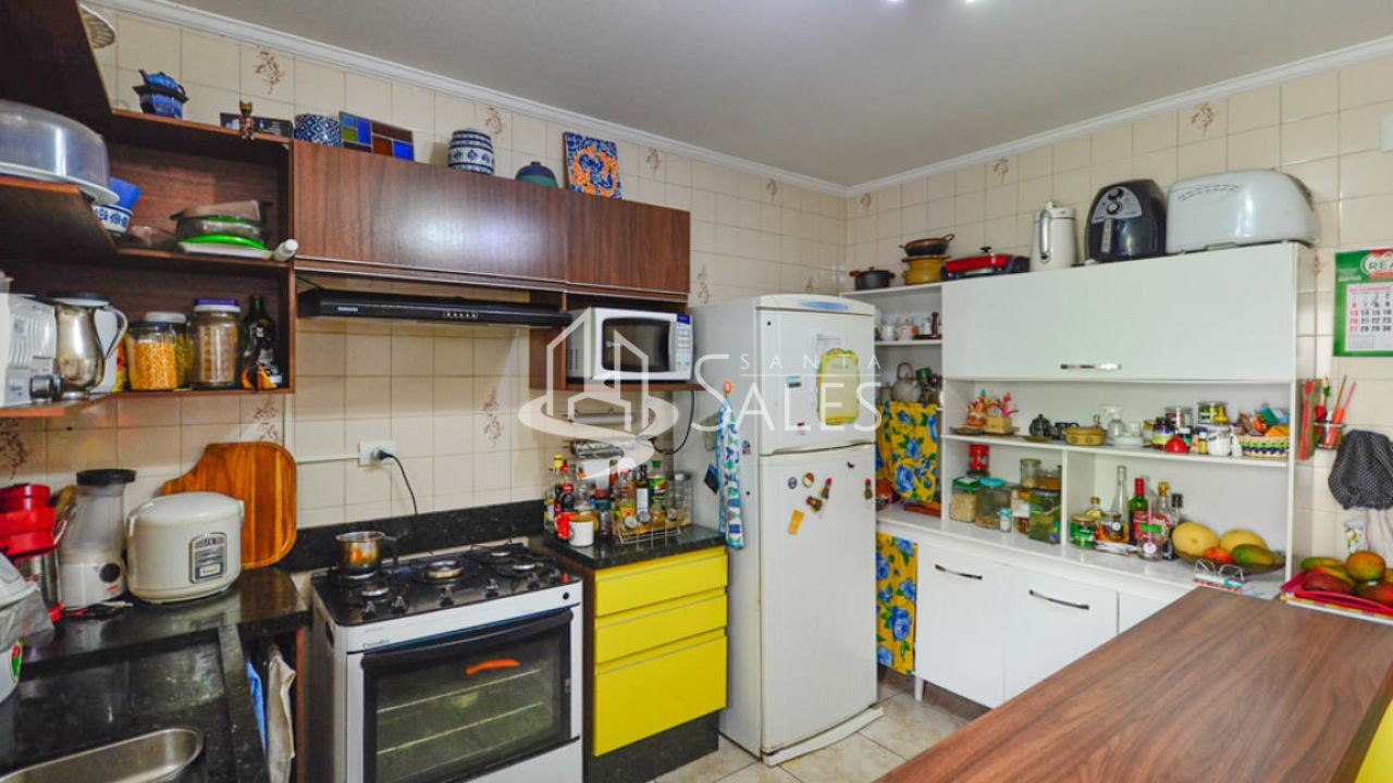Sobrado à venda com 3 quartos, 160m² - Foto 1