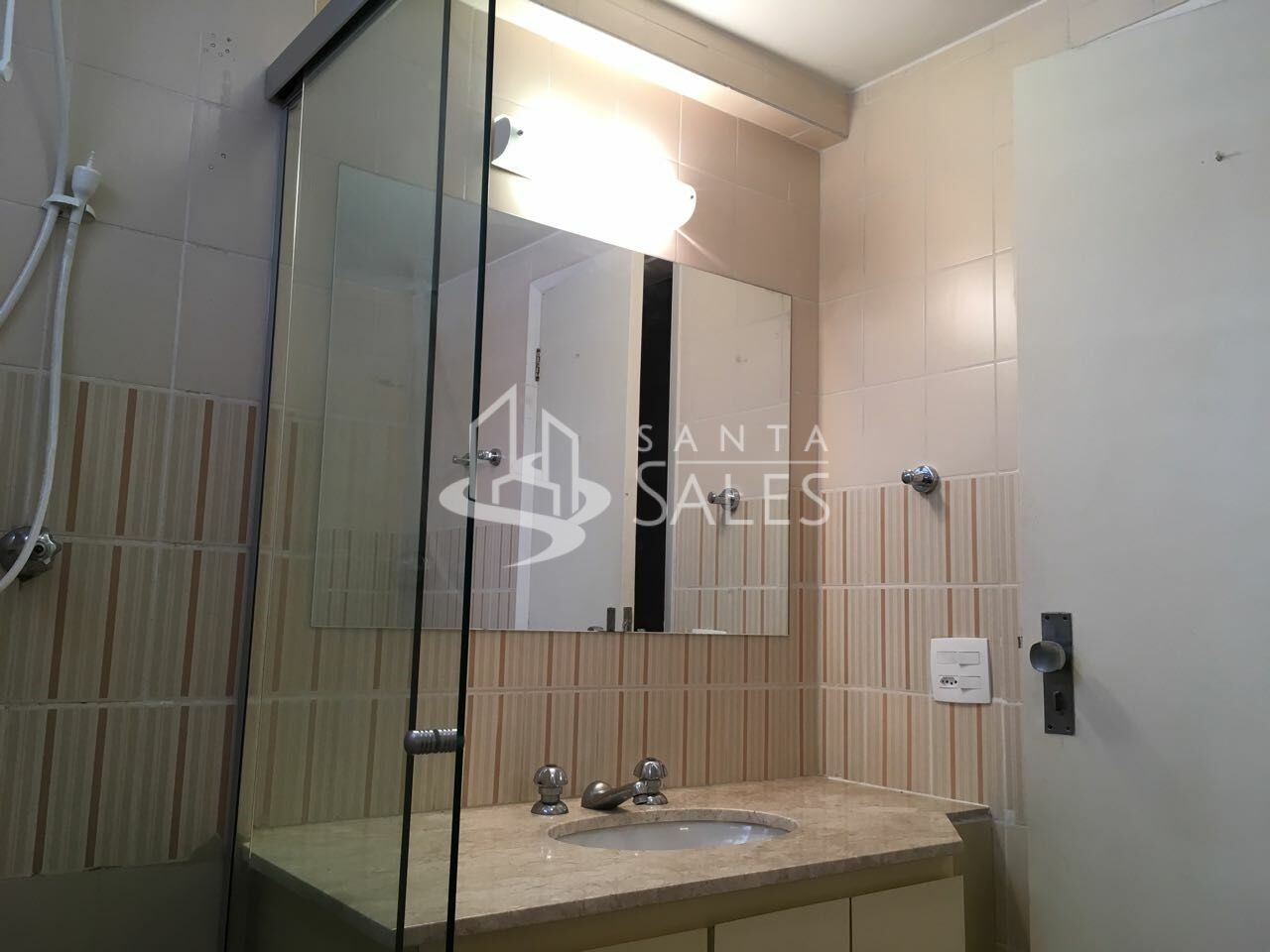 Apartamento para alugar com 3 quartos, 130m² - Foto 4