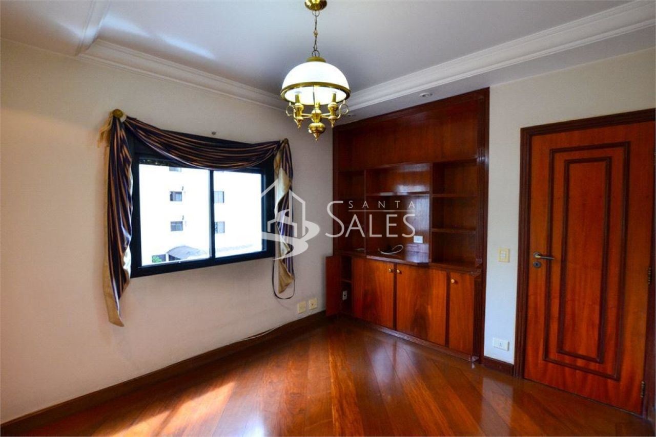 Apartamento à venda com 4 quartos, 220m² - Foto 19
