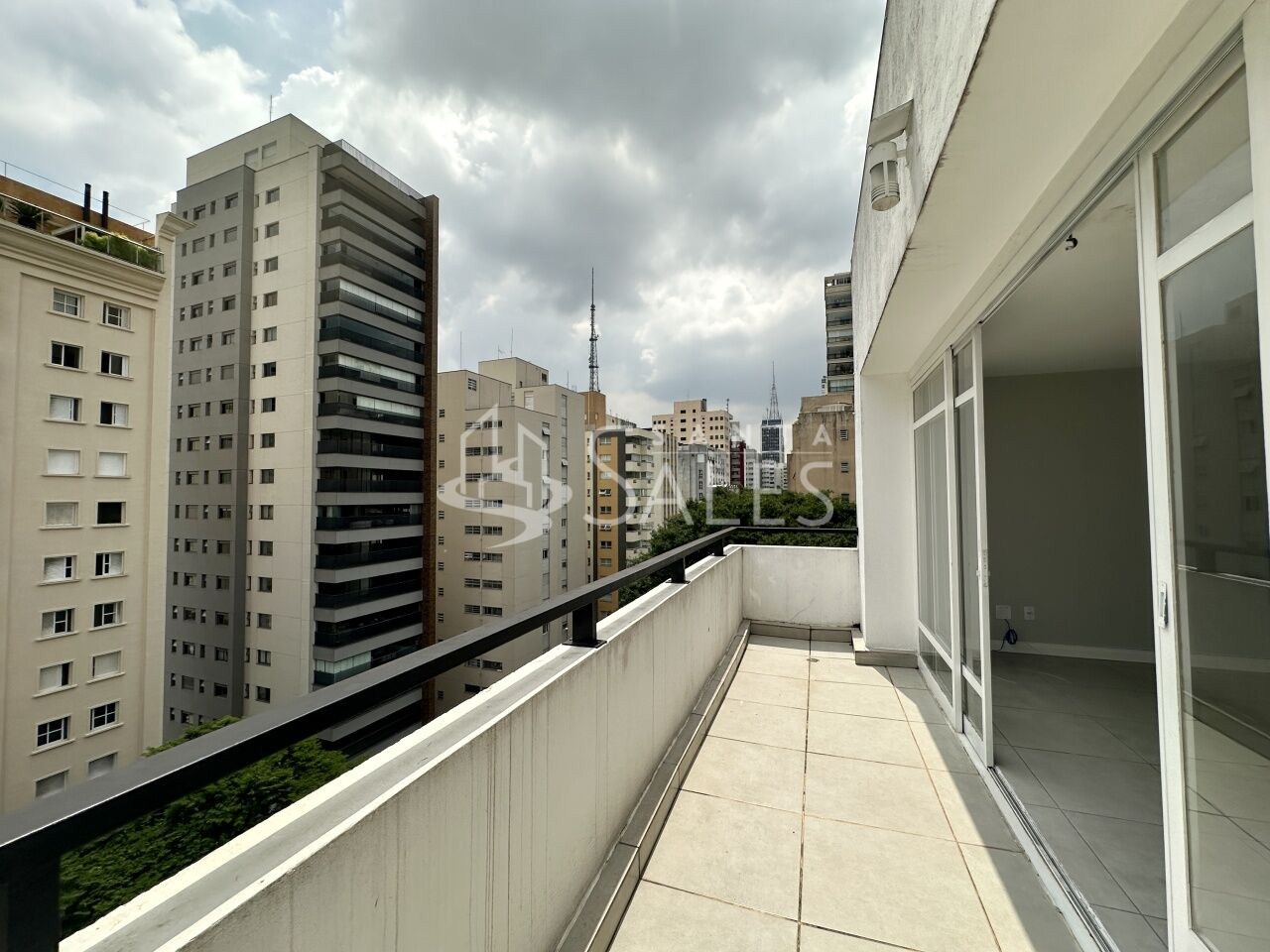 Apartamento para alugar com 3 quartos, 278m² - Foto 9
